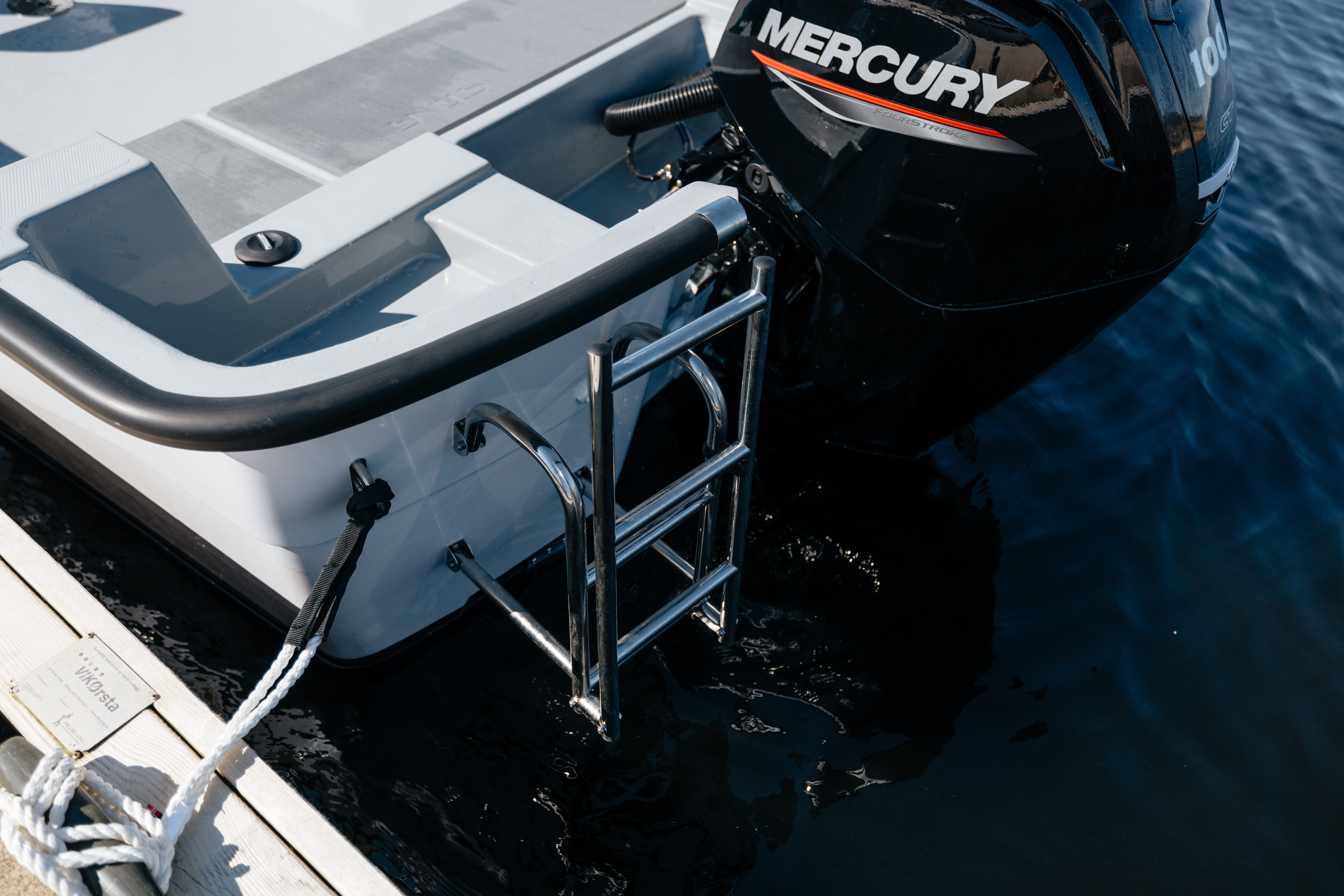 Sting 725 Pro Open 4